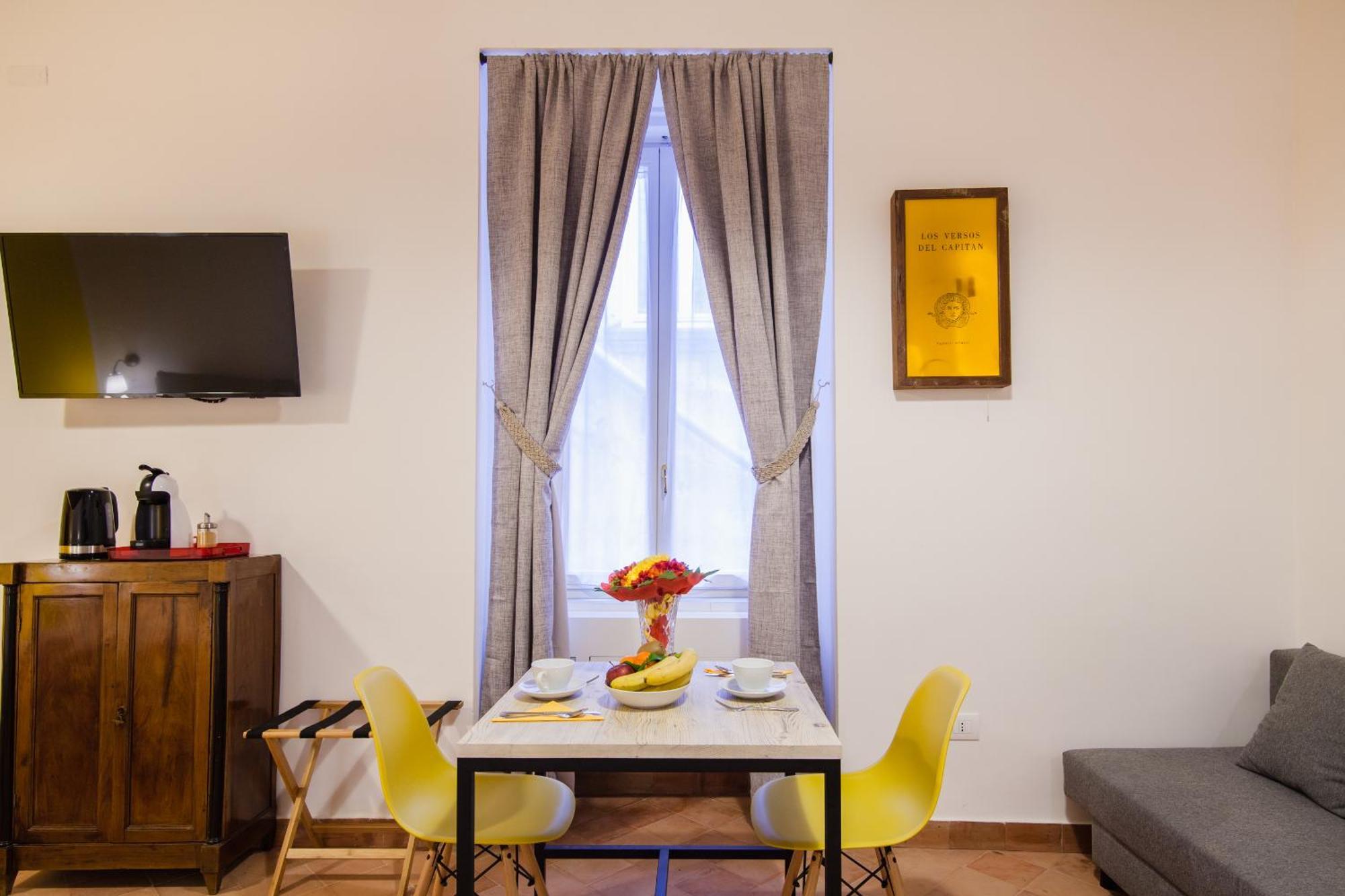 Palazzo Marigliano - Serviced Apartments Nápoles Habitación foto
